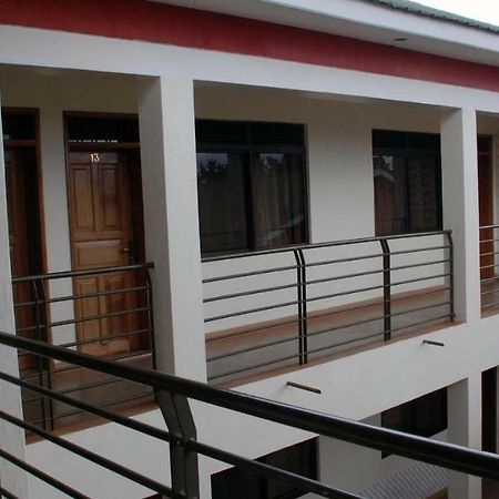 Kanberra Hotel Lira Ngoại thất bức ảnh